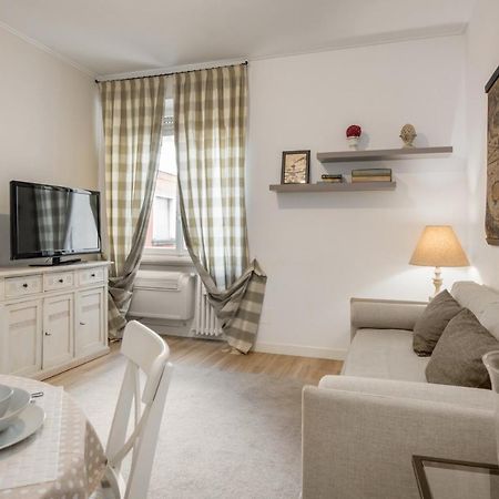 Flats4Rent Dimora Del Viandante Apartment Verona Bagian luar foto